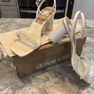 Dolce Vita Nory Vanilla Pearl Bridal Heels (Ivory)